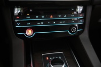 Jaguar F-PACE vaihtoauto