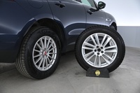 Jaguar F-PACE vaihtoauto