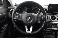 Mercedes-Benz GLA vaihtoauto