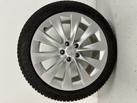 Tesla Model X vaihtoauto