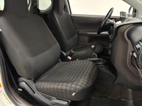 Toyota iQ vaihtoauto