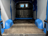 Nissan NV400 vaihtoauto