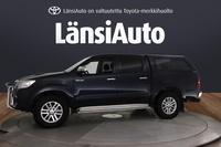 Toyota Hilux vaihtoauto