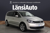 Volkswagen Touran vaihtoauto