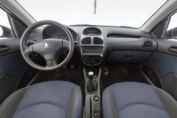 Peugeot 206 vaihtoauto