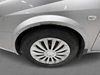 Nissan Primera vaihtoauto