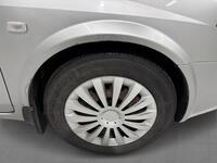 Nissan Primera vaihtoauto