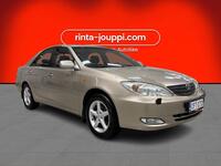 Toyota Camry vaihtoauto