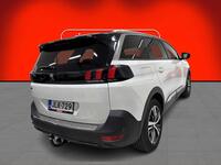 Peugeot 5008 vaihtoauto