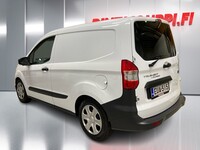 Ford Transit Courier vaihtoauto
