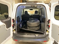 Ford Transit Courier vaihtoauto