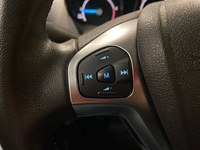 Ford Transit Courier vaihtoauto