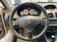 Peugeot 206 vaihtoauto
