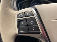 Volvo V40 Cross Country vaihtoauto