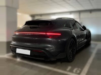 Porsche Taycan vaihtoauto