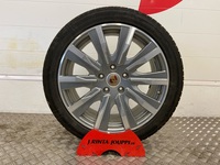 Porsche Taycan vaihtoauto