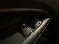 Ford Transit Connect vaihtoauto