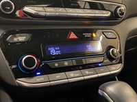 Hyundai IONIQ hybrid vaihtoauto