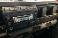 Land Rover Defender vaihtoauto