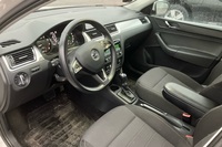 Skoda Rapid vaihtoauto