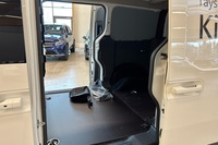 Kia PV5 Cargo vaihtoauto