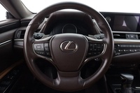 Lexus ES vaihtoauto