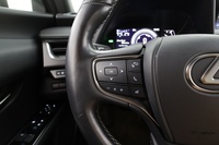 Lexus UX vaihtoauto