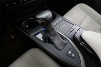 Lexus UX vaihtoauto