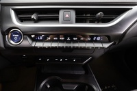 Lexus UX vaihtoauto