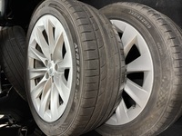 Tesla Model S vaihtoauto