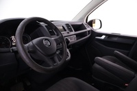 Volkswagen Caravelle vaihtoauto