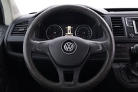 Volkswagen Caravelle vaihtoauto