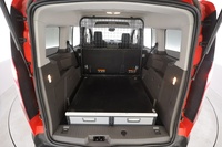 Ford Grand Tourneo Connect vaihtoauto