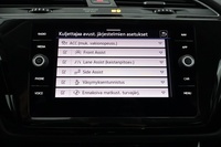 Volkswagen Touran vaihtoauto