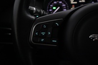 Jaguar XE vaihtoauto