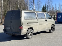 Volkswagen Caravelle vaihtoauto