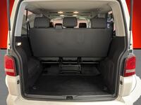 Volkswagen Caravelle vaihtoauto