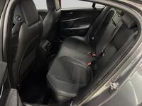 Jaguar XE vaihtoauto