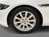 Jaguar XE vaihtoauto