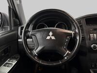 Mitsubishi Pajero vaihtoauto