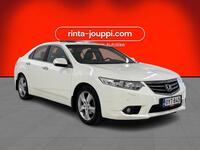 Honda Accord vaihtoauto