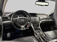 Honda Accord vaihtoauto