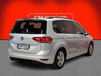 Volkswagen Touran vaihtoauto