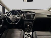 Volkswagen Touran vaihtoauto