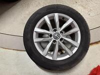 Volkswagen Touran vaihtoauto