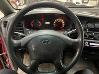 Hyundai H-1 vaihtoauto