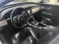 Jaguar XF vaihtoauto