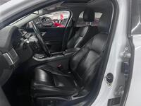 Jaguar XF vaihtoauto