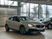 Volvo V40 Cross Country vaihtoauto
