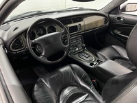 Jaguar XK8 vaihtoauto